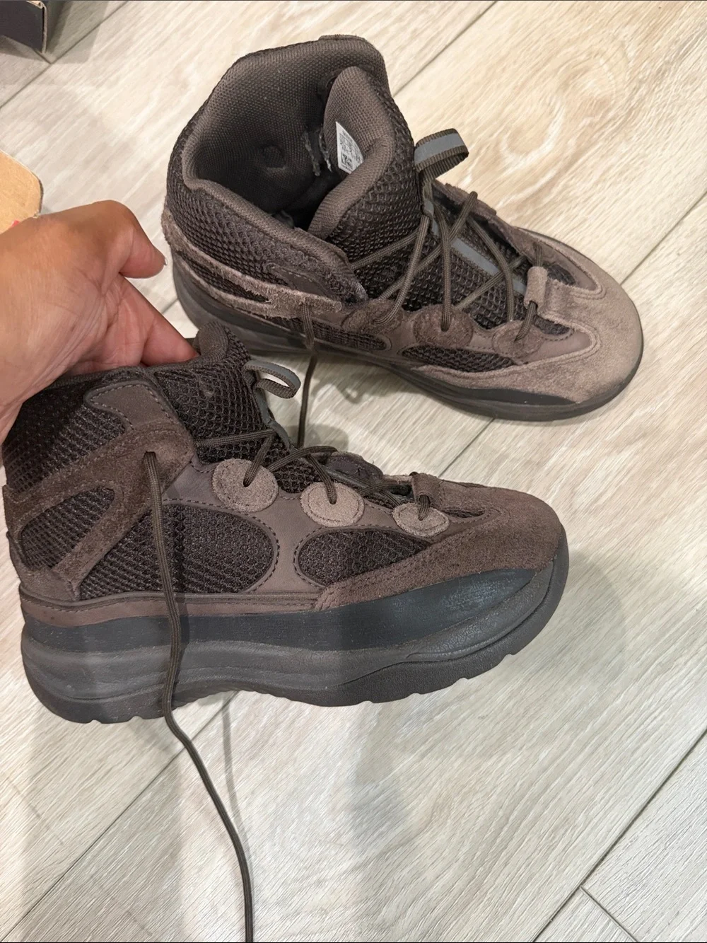 2019 adidas Yeezy Desert Boot Kids 'Oil'